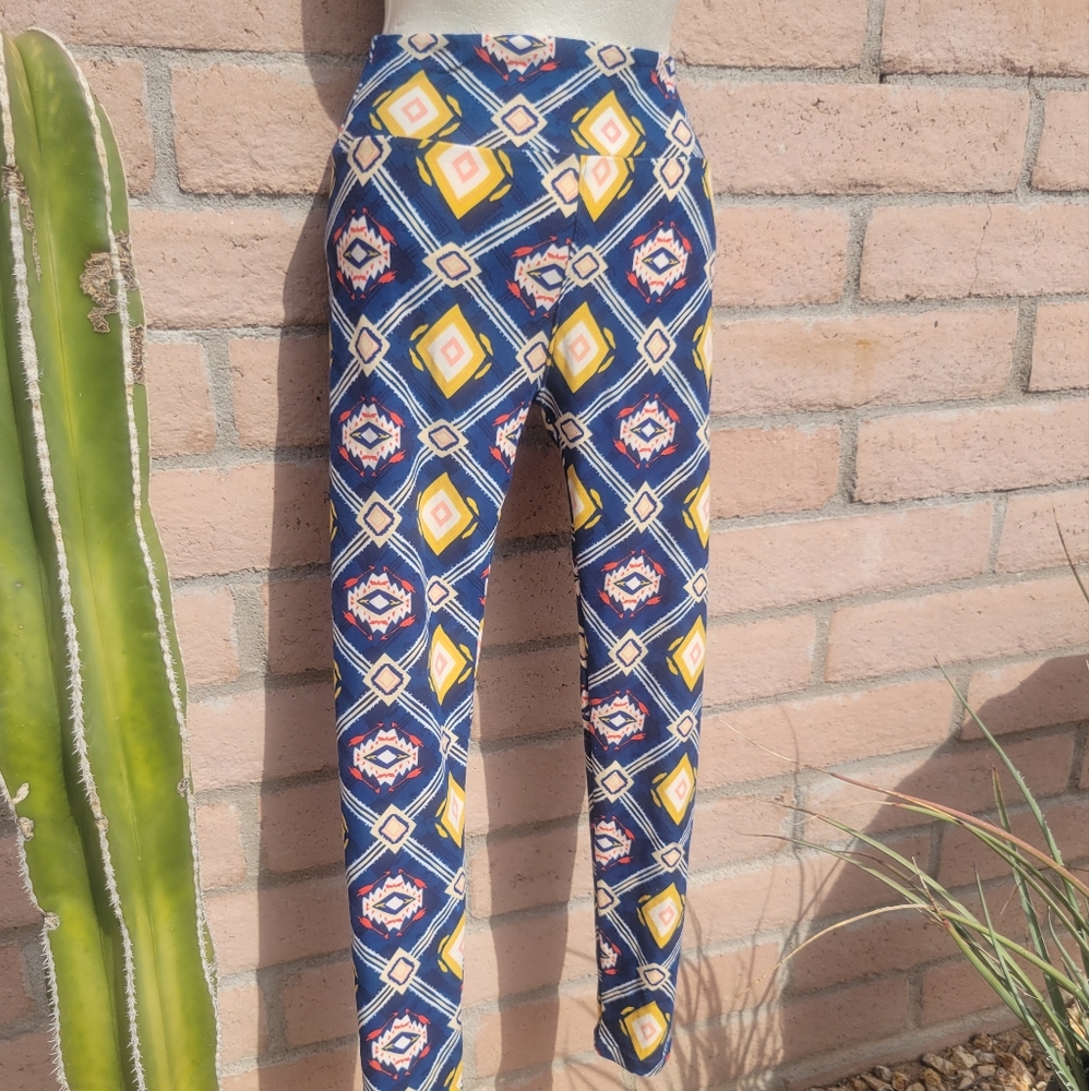 Lularoe One Size Western Leggings - Picture 1 of 3